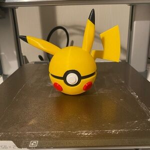 3D Printed Pikachu Pokeball